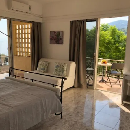 Sea View With Swimning Pool * מסונגי