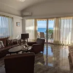 Apartmán Sea View With Swimning Pool