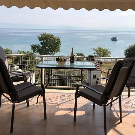 Appartamento Sea View With Swimning Pool Mesongí