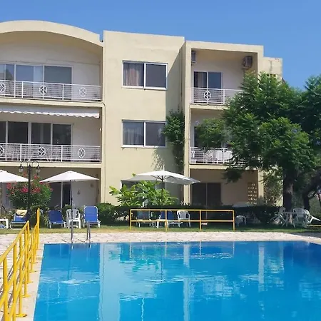 Apartmán Sea View With Swimning Pool Mesongí