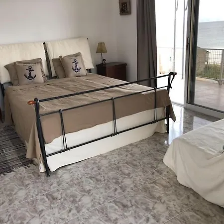 Apartment Sea View With Swimning Pool Mesongi