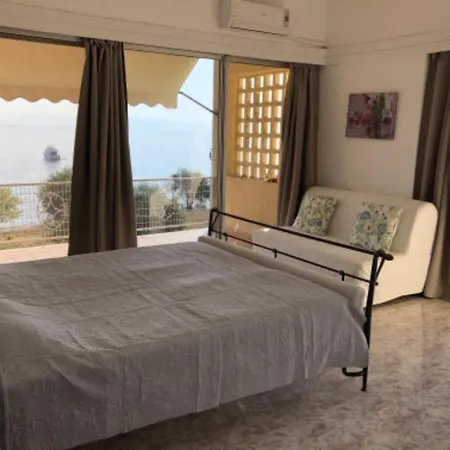 Sea View With Swimning Pool Apartment *