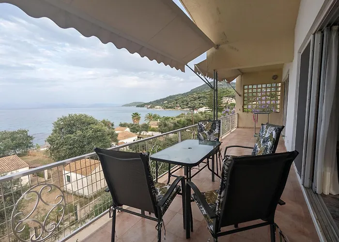 Sea View With Swimning Pool شقة Mesongí