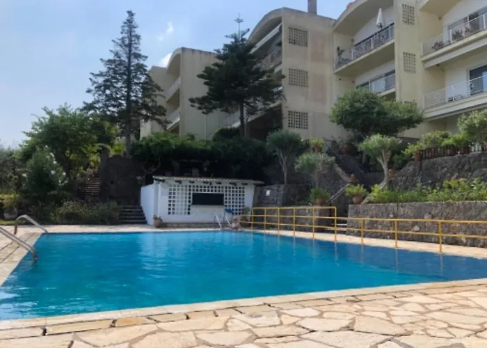 Апартаменты Sea View With Swimning Pool